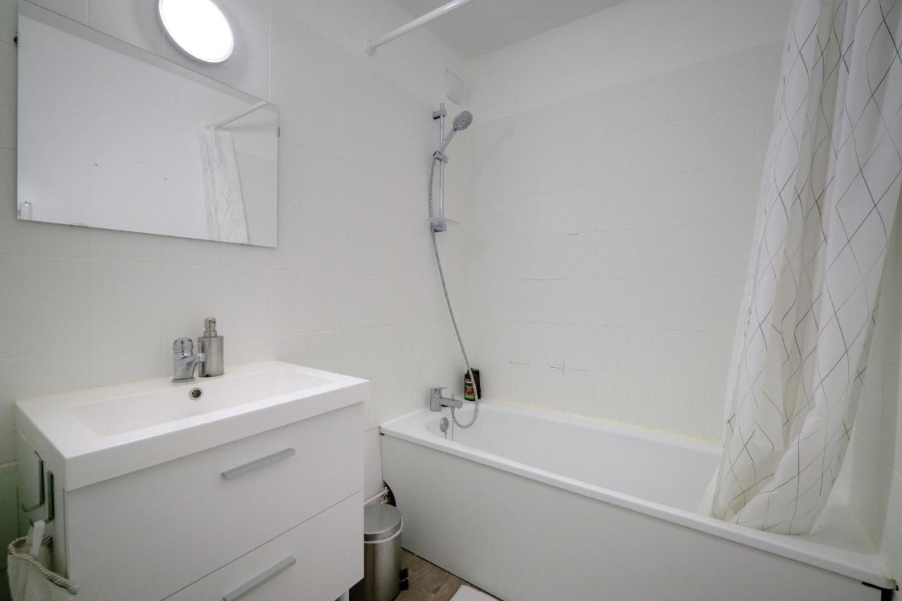 La Rouette Apartment Reims Bagian luar foto